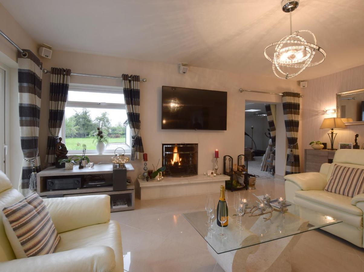 Solway Chester Exterior foto