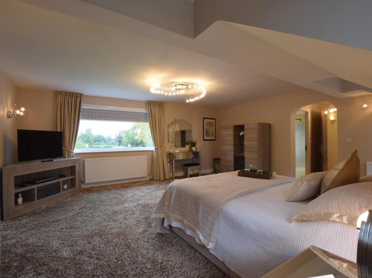 Solway Chester Exterior foto